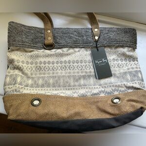 Myra Bag Tribal Pattern Tote in Cream and Tan